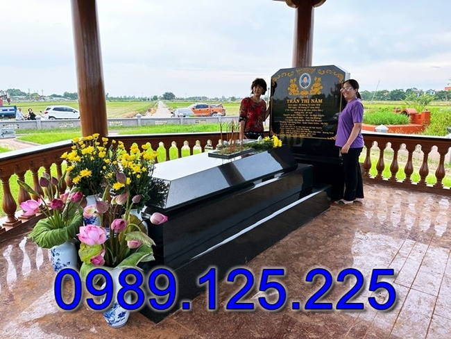 Mộ đá công giáo đơn giản bán tại bình dương