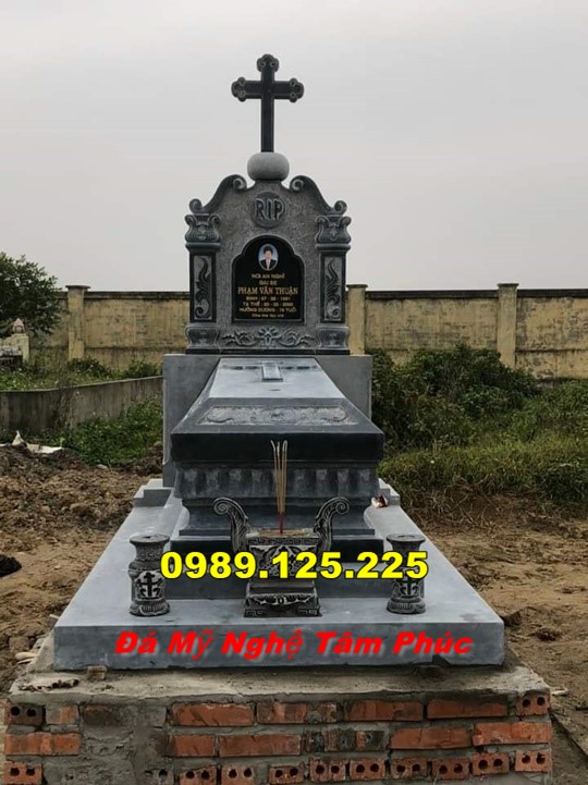 mẫu bia mộ công giáo Bán Tại Quảng ninh