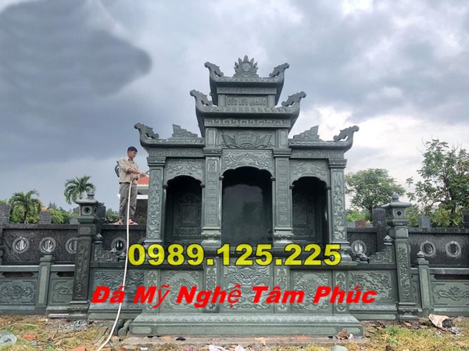 Lăng Mộ Đá Gia Đình Tại Ninh Bình