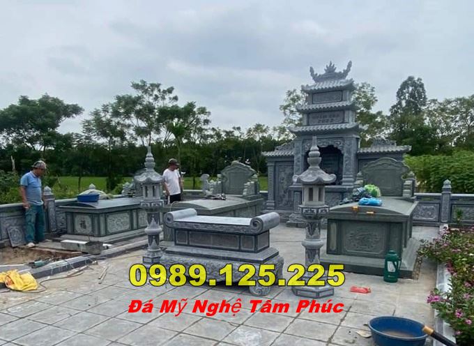 Bàn Thờ Đá Khu Lăng Mộ tại Hồ Chí Minh