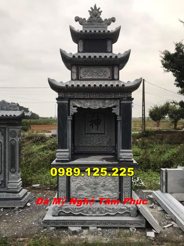 Miếu Đá Thờ Thần Linh Tại Tiền Giang