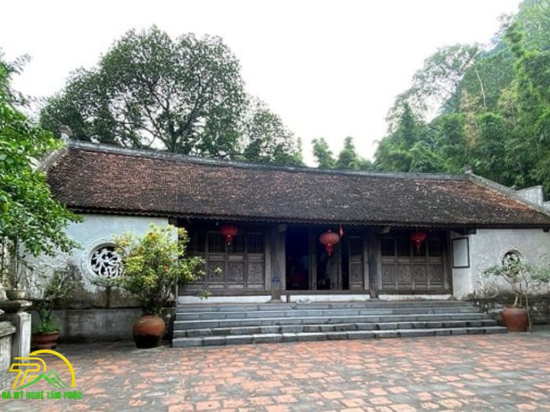 Du Lịch Tâm Linh Tại Đền Trúc