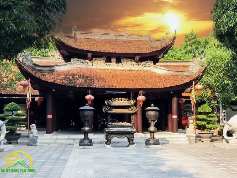 Khám Phá Đền Lý Bát Đế