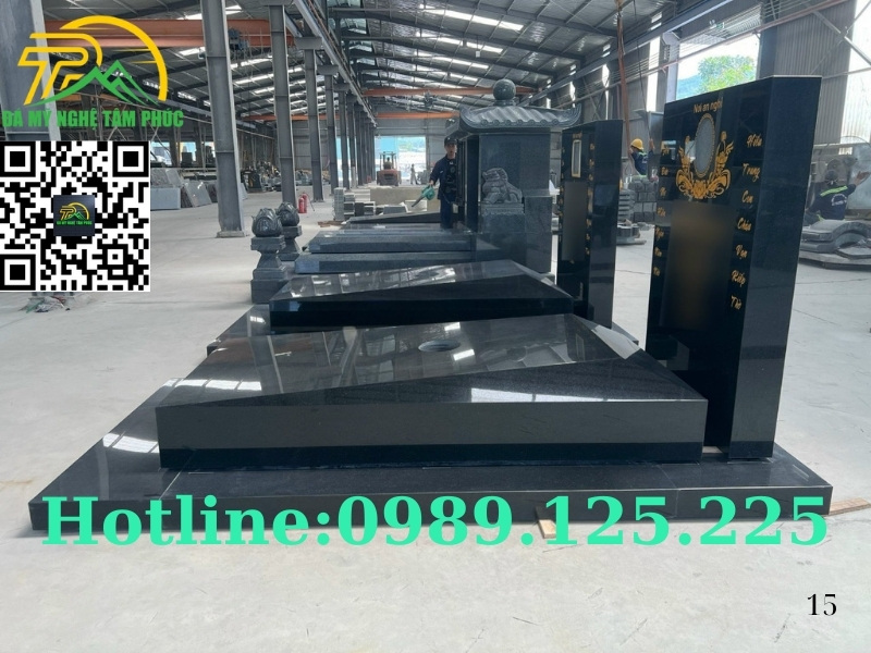 Mộ Đá Granite Hoa Cương Nguyên Khối Đẹp Bán Tại Đà Nẵng