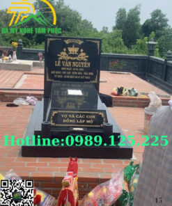 Mộ Đá Granite Hoa Cương Nguyên Khối Đẹp Bán Tại Kon Tum